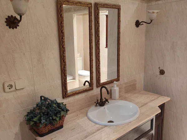Piso en Calle Palacio Valdés, 10, Salesas-Foncalada-Campoamor - Foto 2