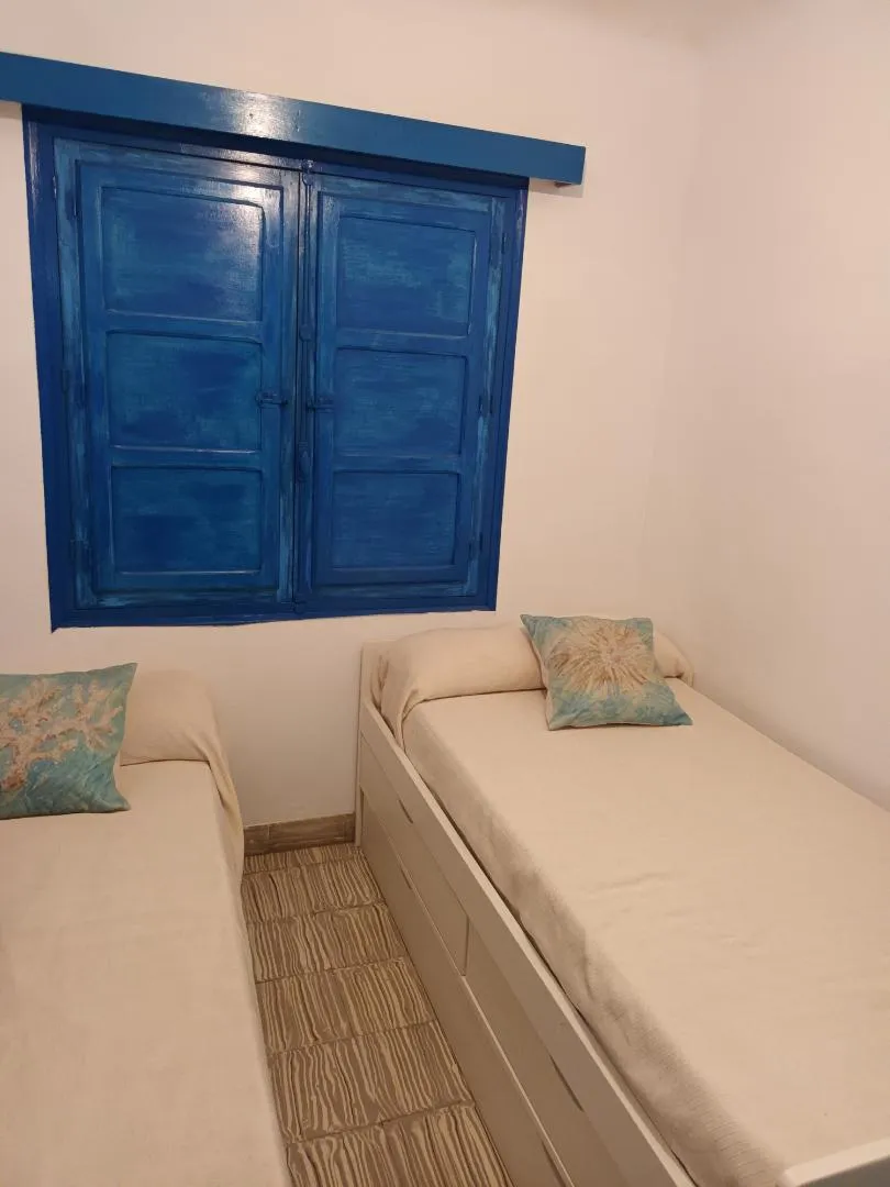 Casa adosada en  Calle Violetas 39 - Foto 3