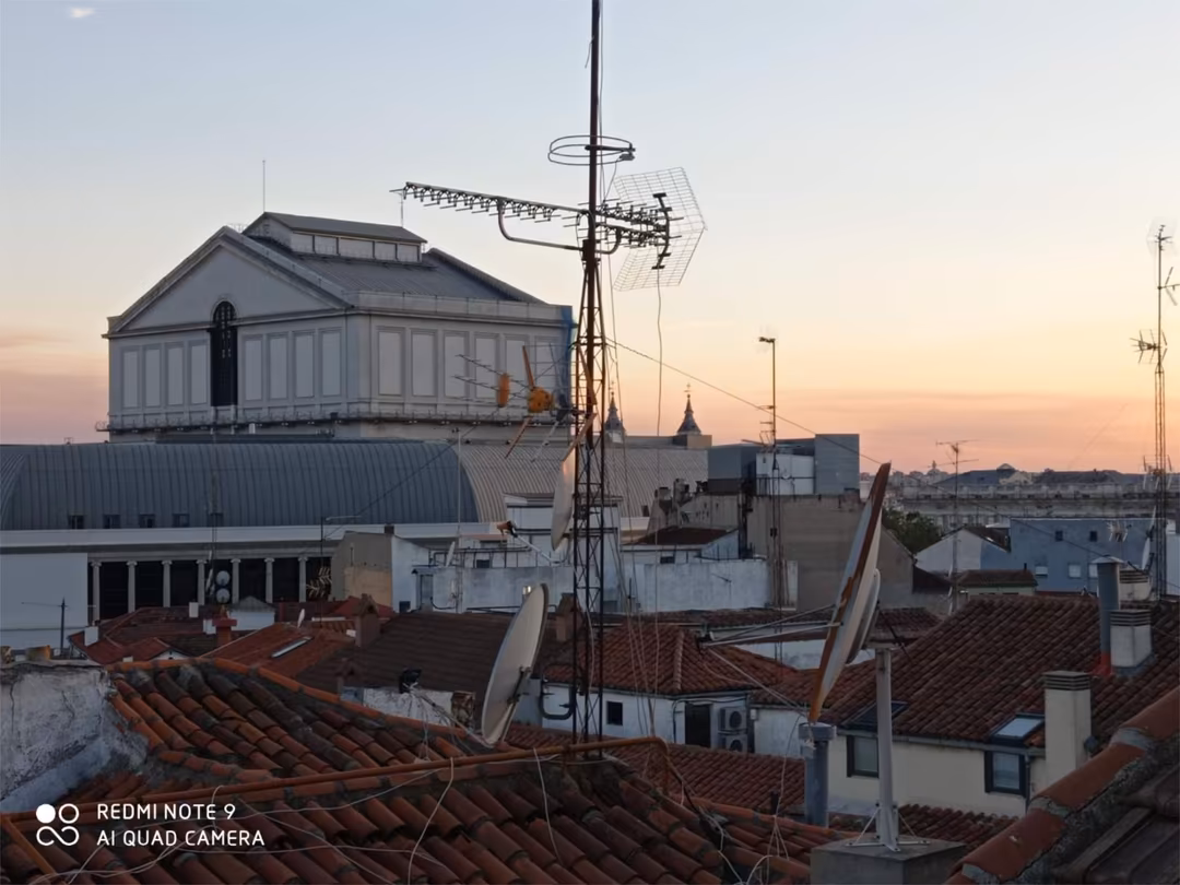 Piso en  Cuesta de Santo Domingo 18