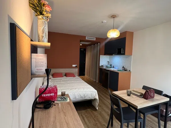 Estudio en calle de l'Arquitecte Alfaro, 16