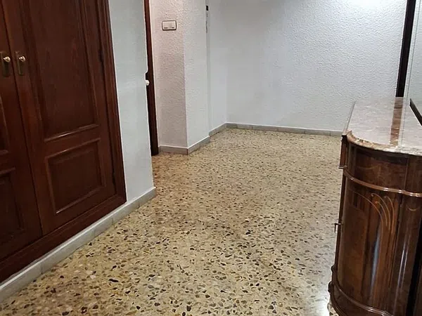 Piso en avenida de Navarra, 1 - Foto 1