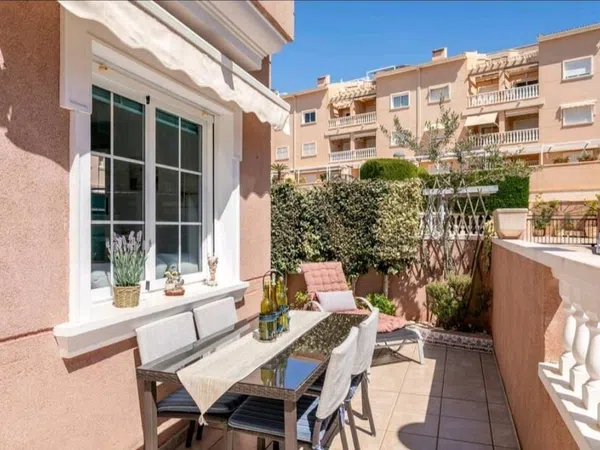 Chalet adosado en avenida de Portugal, 95 - Foto 2