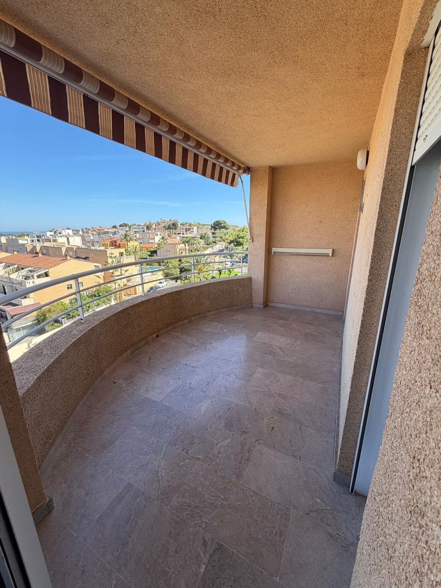 Piso en Cabo de las Huertas - Foto 9