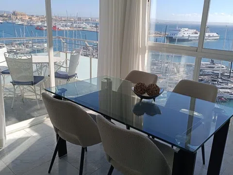 Piso en plaza Mediterrània, 4