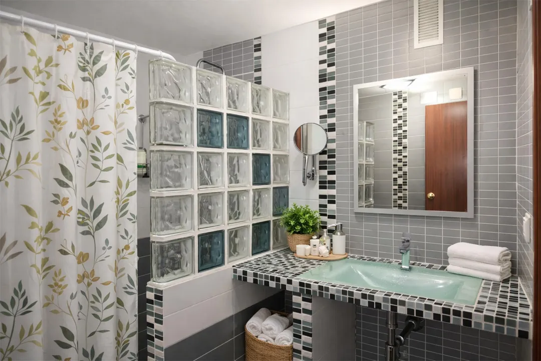 Piso en  Calle G.Espartales Sur 24 - Foto 11