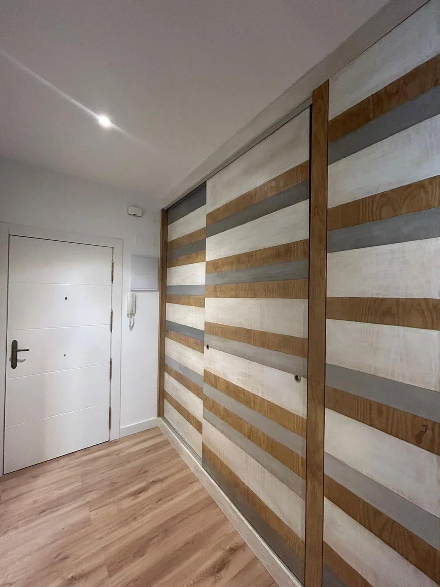Estudio en calle de Rafael de Riego, 33 - Foto 4