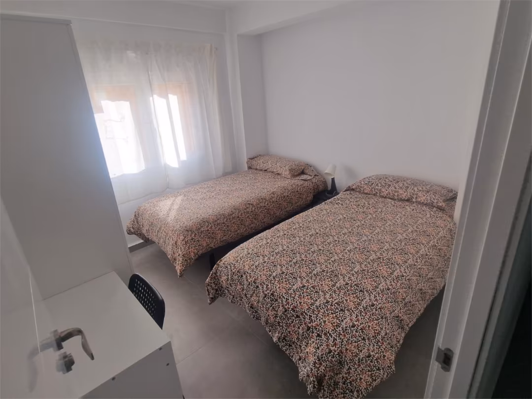 Piso en  Avenida Nuestra Señora de las Guías 7 - Foto 9