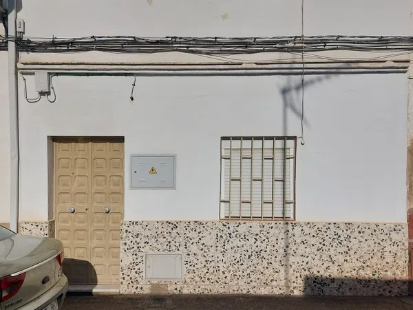 Chalet pareado en Barrio El Higuerón - Foto 1