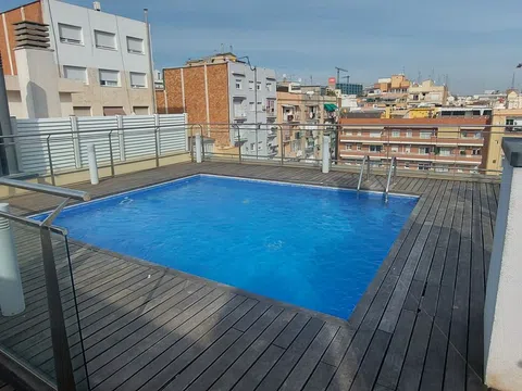 Piso en calle de Vilamarí, 110