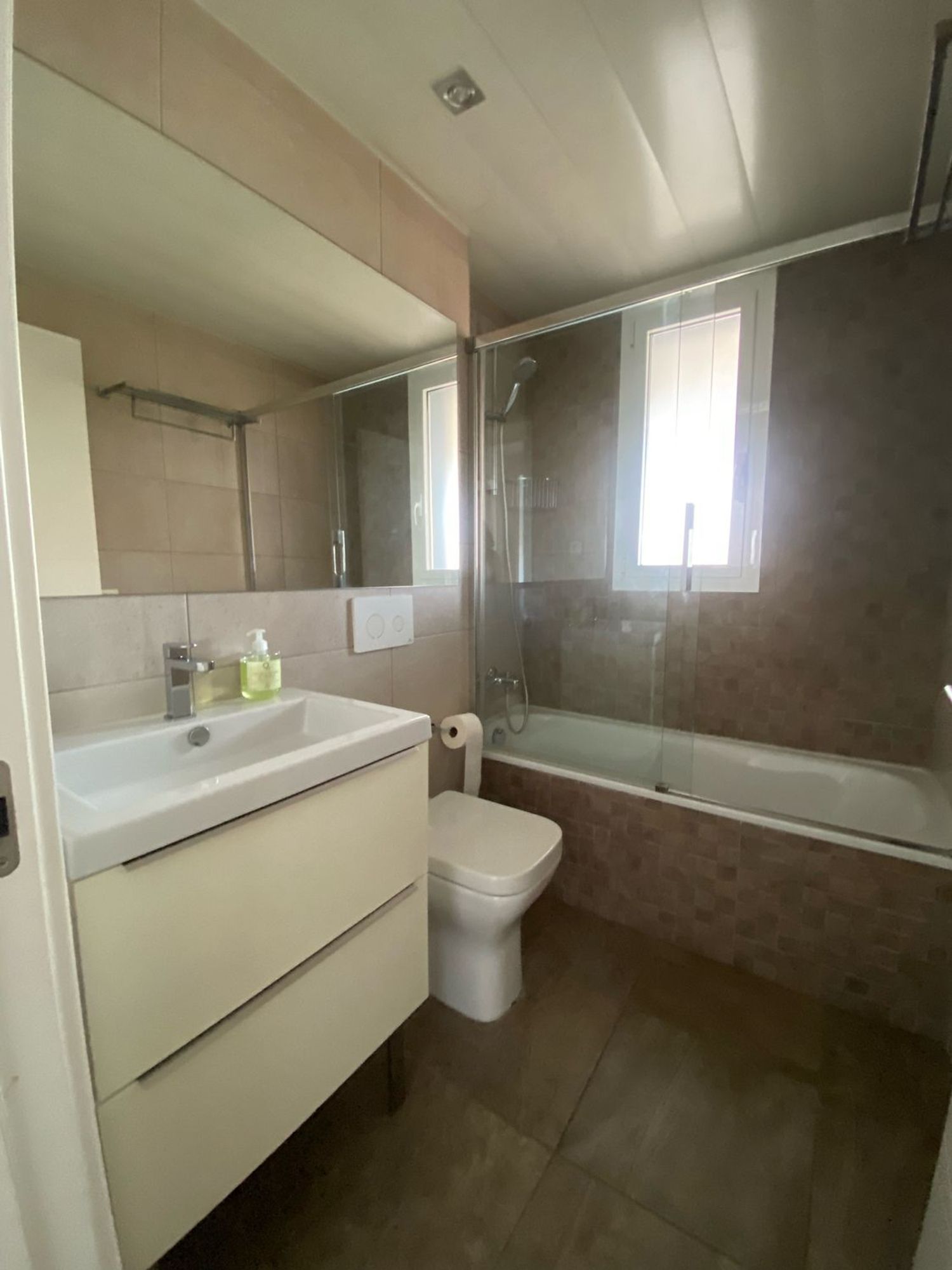 Piso en avenida d'Eduard Maristany, 5 X - Foto 8