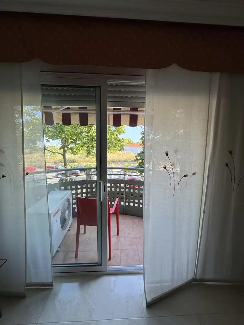 Piso en  Avinguda de Ramon d'Olzina 83 - Foto 3