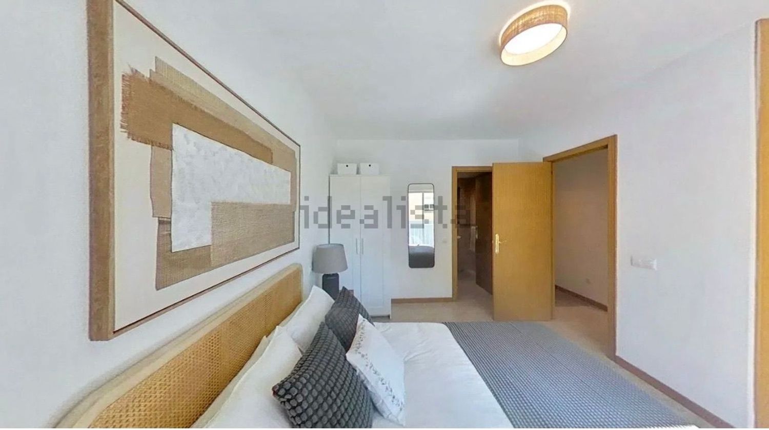 Piso en Calle de Versalles, 2, La Montaña-El Cortijo - Foto 7