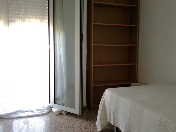 Alquiler de piso en Calle Siervas de Jesús, 2 - Foto 4