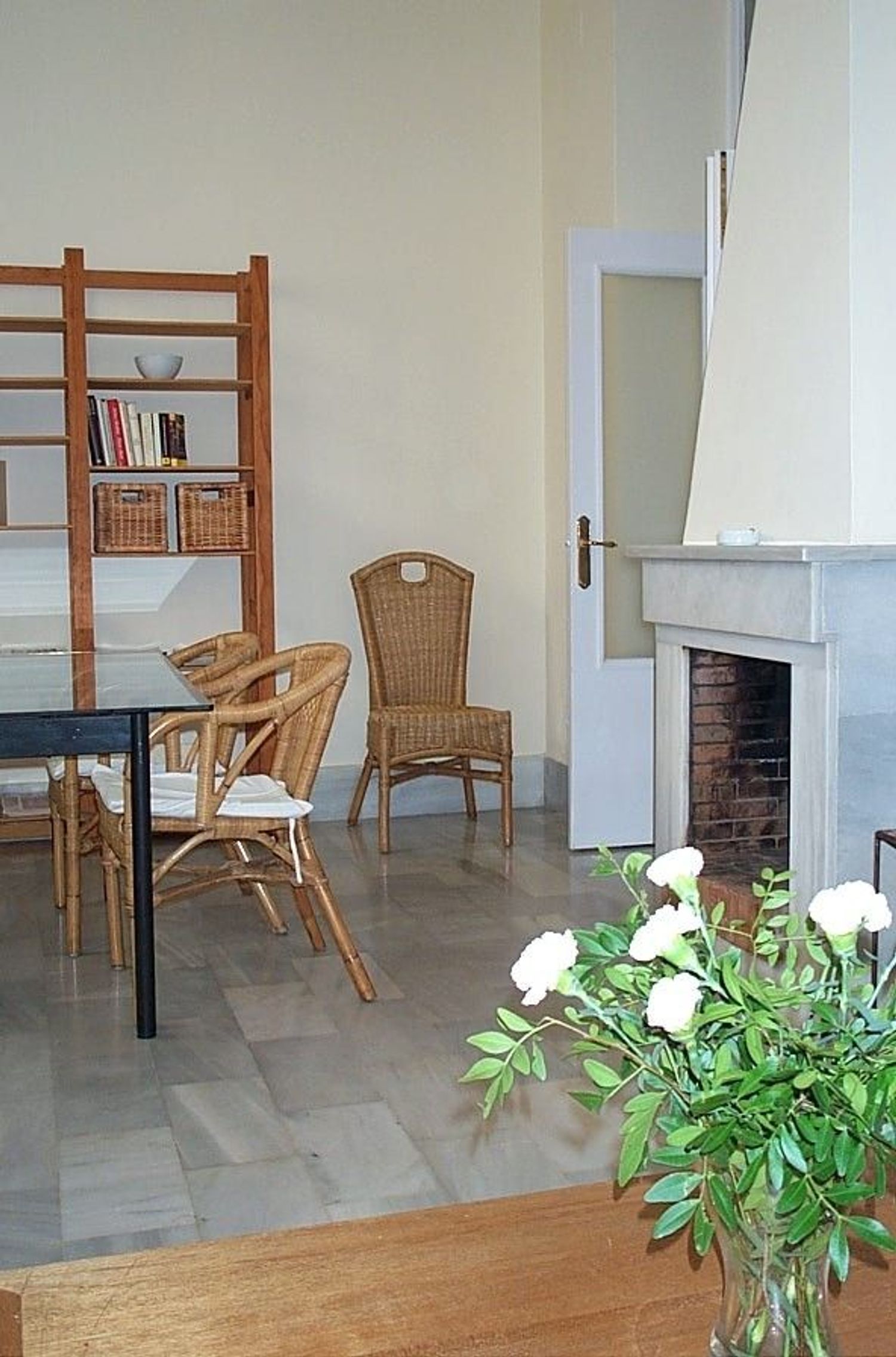 Piso en calle Levíes, 24 - Foto 2