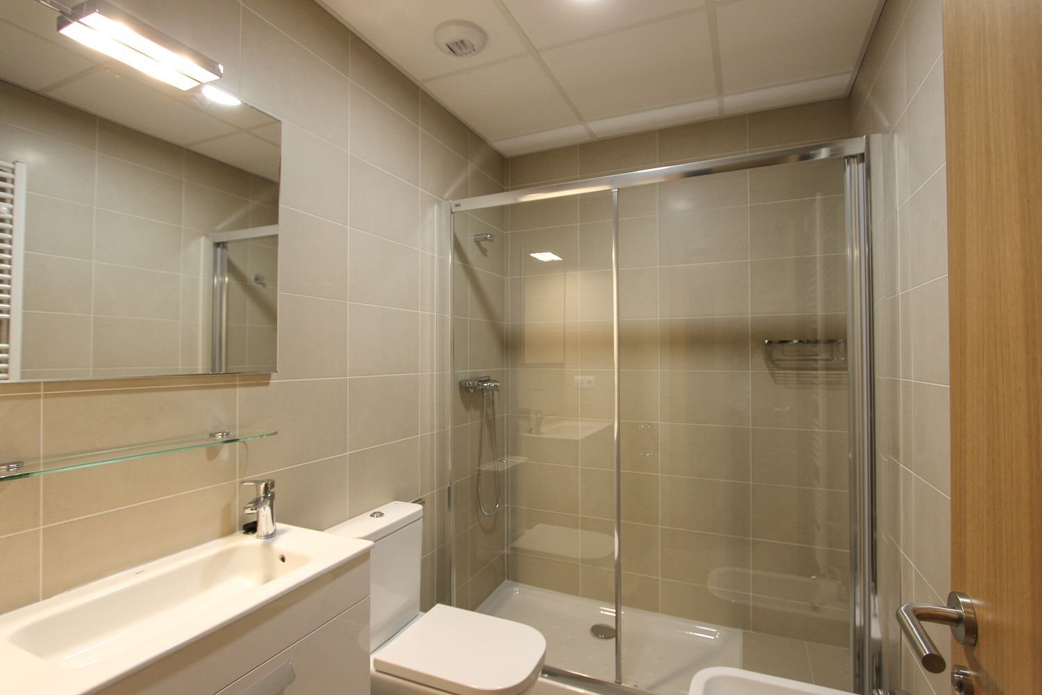 Piso en avenida de la Ilustración, 59 - Foto 15