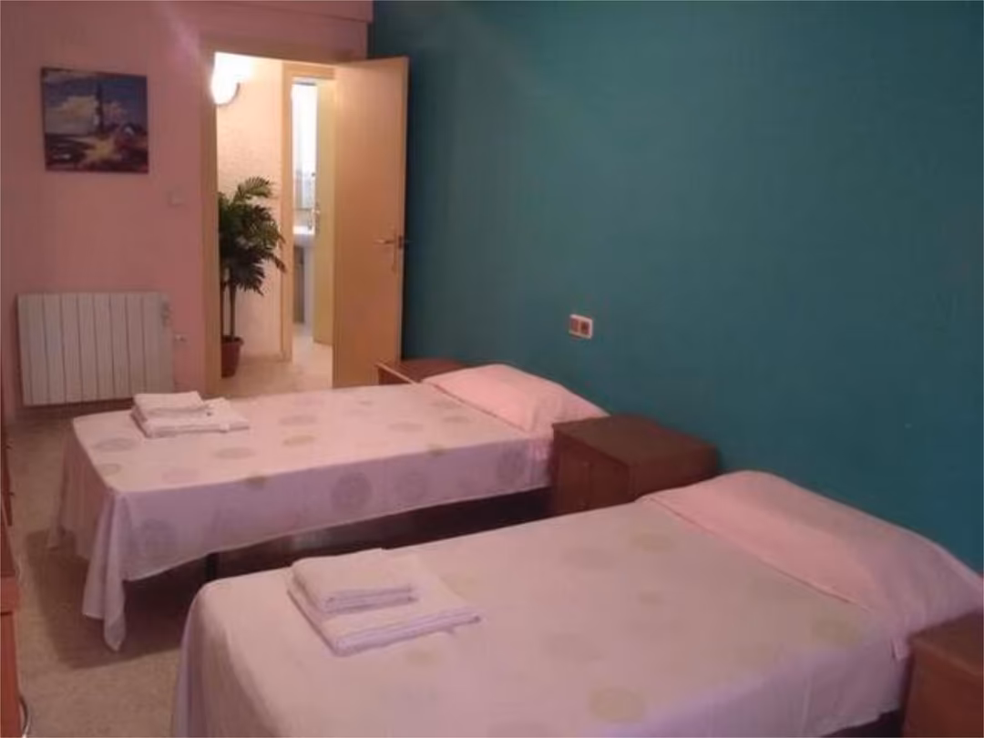 Casa adosada en Superbikis 2025,alquilamos pisos - Foto 4