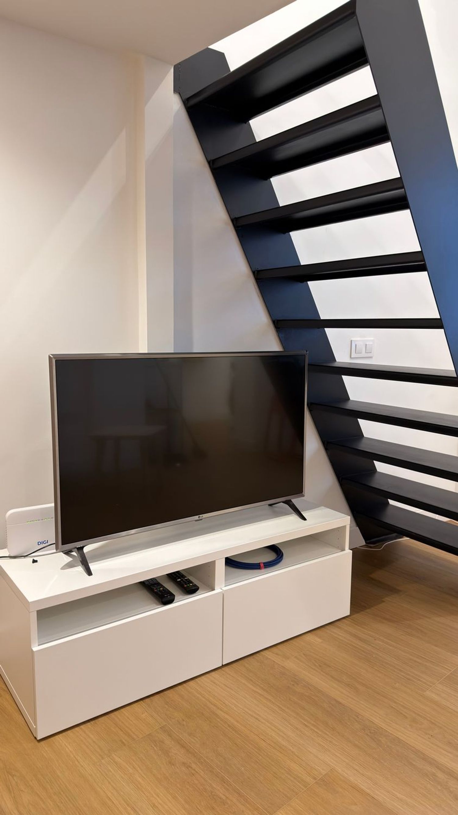 Estudio en calle de Carmen Monteverde, 69 - Foto 4