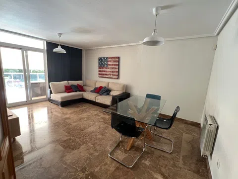 Piso en calle Catedratic Abelardo Rigual, 17