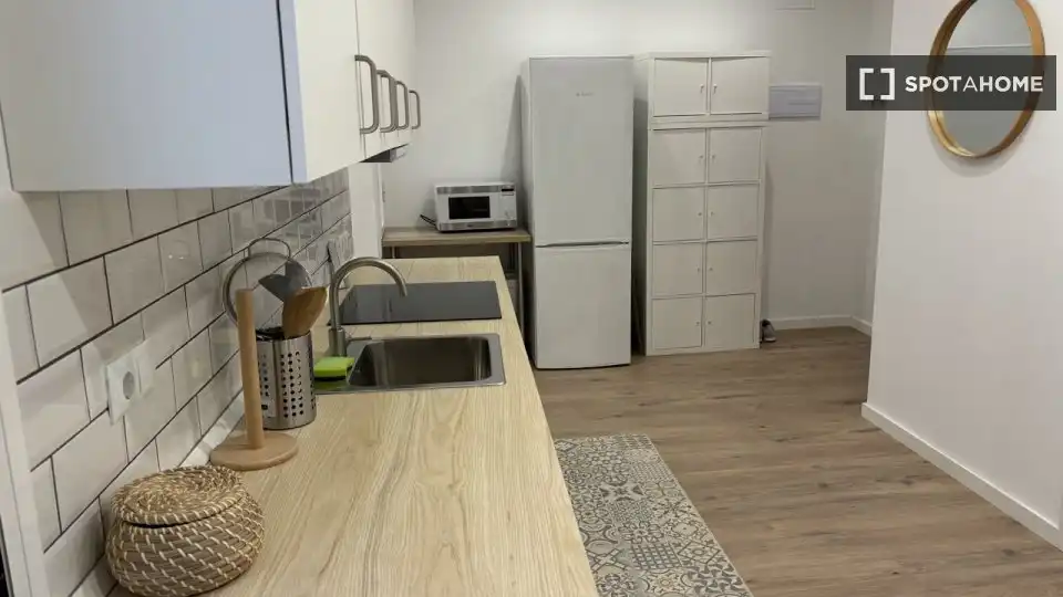 Piso en L'Hospitalet de Llobregat - Foto 17