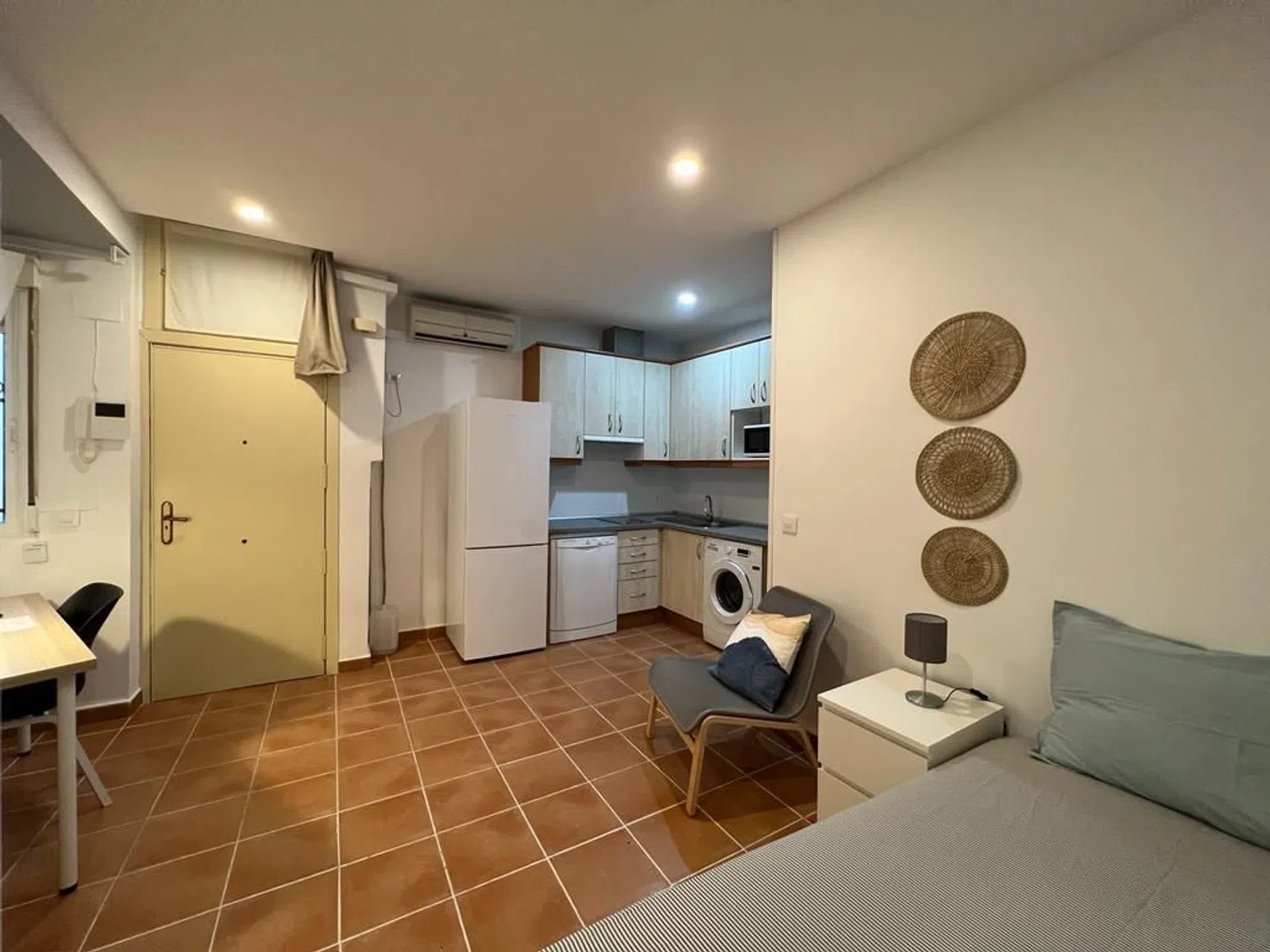 Piso en calle Torrecilla del Leal, 19 - Foto 2