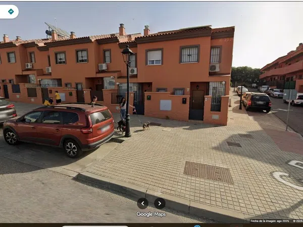 Chalet adosado en Calle Bernarda y Fernanda de Utrera, 1, Guillena pueblo, Guillena pueblo - Foto 4