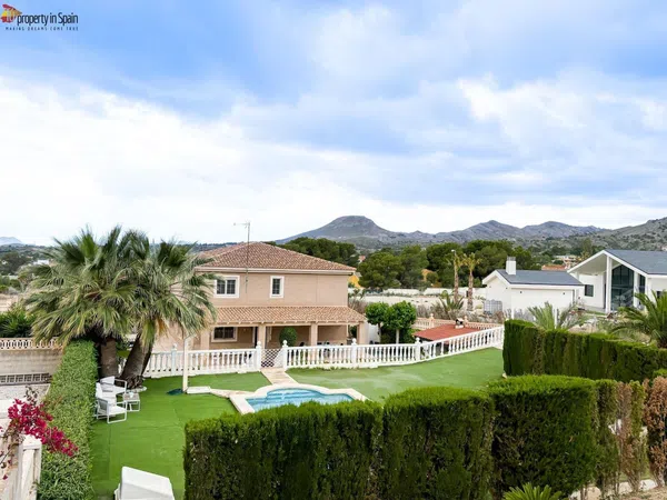 Casa o chalet independiente en Calle Montíboli - Foto 4