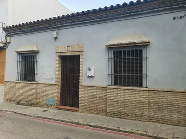 Casa adosada en  Calle Martín Ruiz 14 - Foto 2