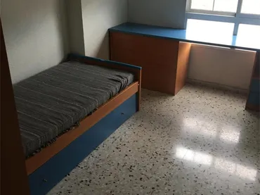 Piso en  Calle de Monóvar 1 - Foto 9