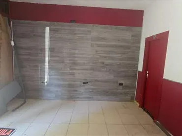 Local comercial en Aluche - Foto 3