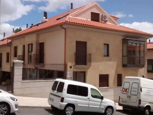 Piso en cuesta San Vicente, 5