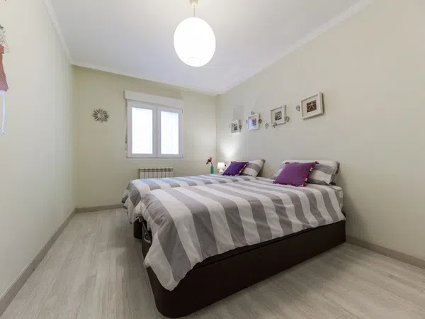 Piso en Calle Marqués de Casa Valdés, 76, Centro - San Lorenzo - Foto 10