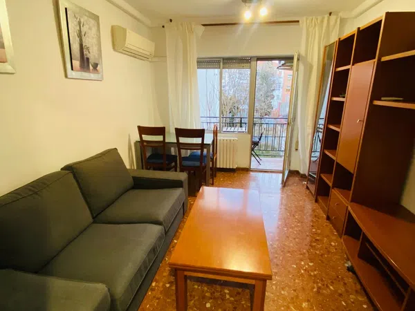 Piso en calle de Ana Isabel Herrero, 8