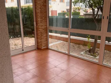 Planta baja en  Avenida Diputación Provincial 1 - Foto 10