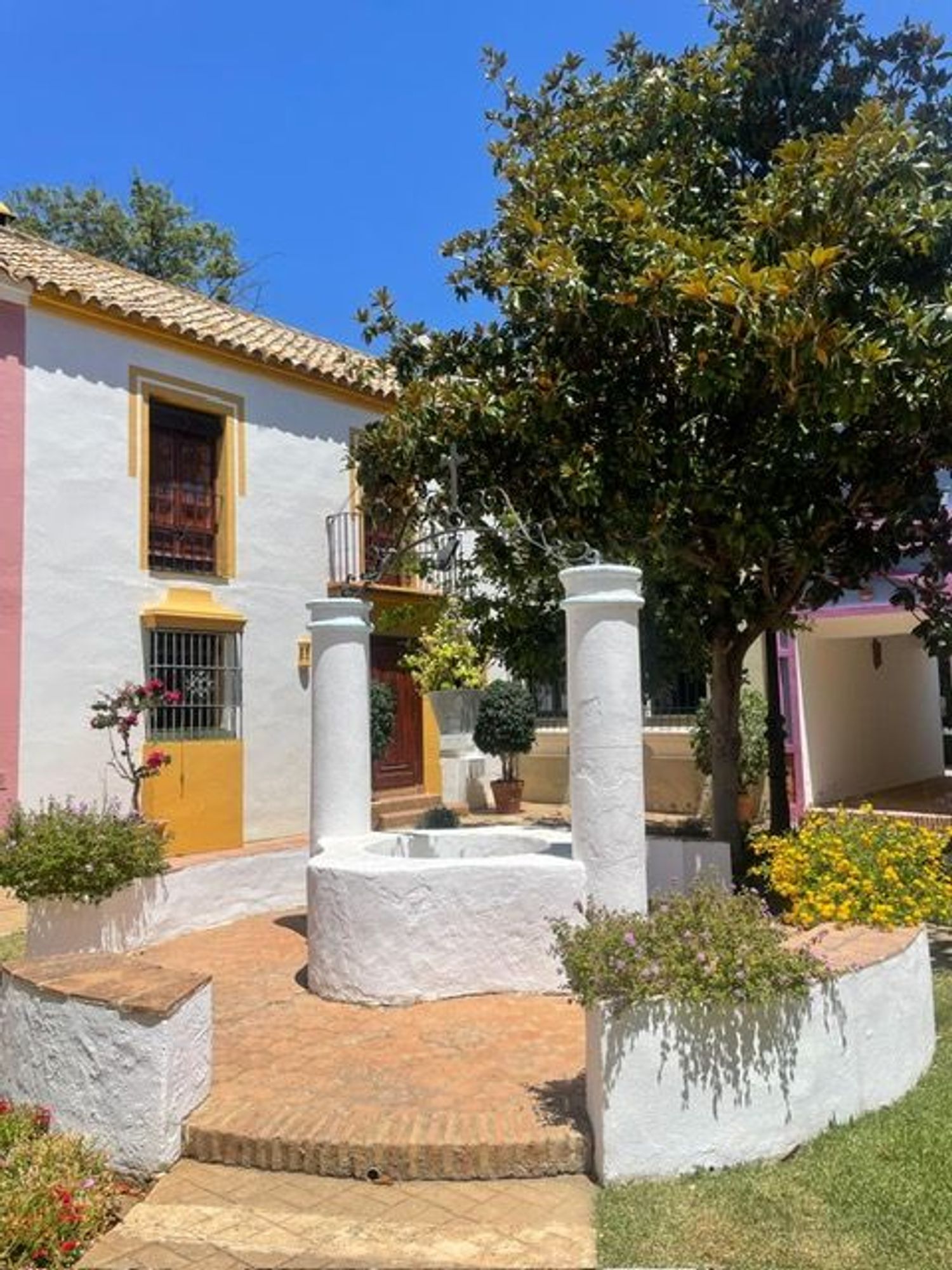 Chalet adosado en Calle Menchu Escobar, 32 - Foto 1