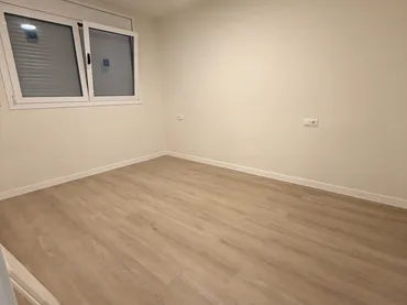 Piso en  Avinguda de Canovelles 50 - Foto 4