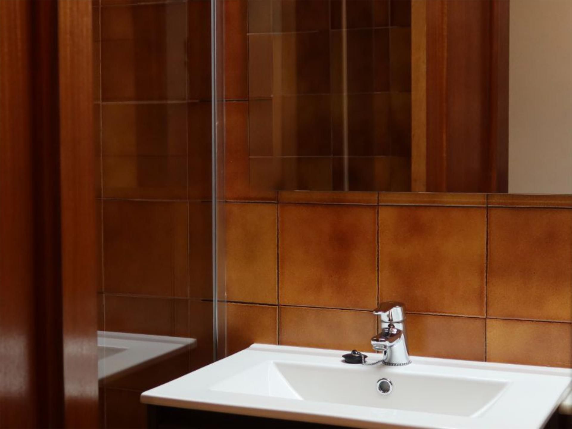 Piso en  Avenida de la Reina Victoria 39 - Foto 7