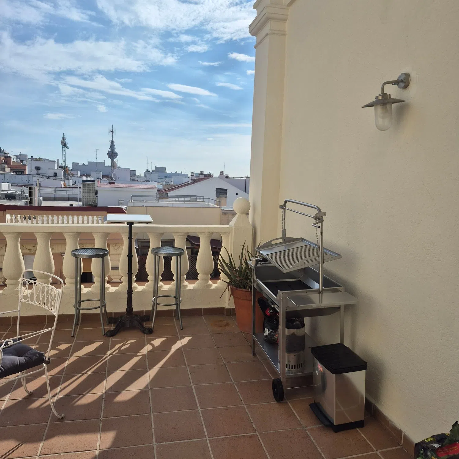 Ático en calle de Antonio Acuna, 18 - Foto 1