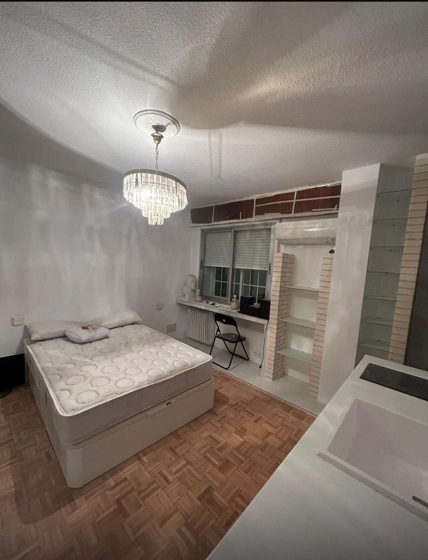 Estudio en calle de Orfeo, 10 - Foto 1