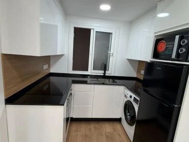 Piso en  Avenida Rosalía de Castro 31 - Foto 4