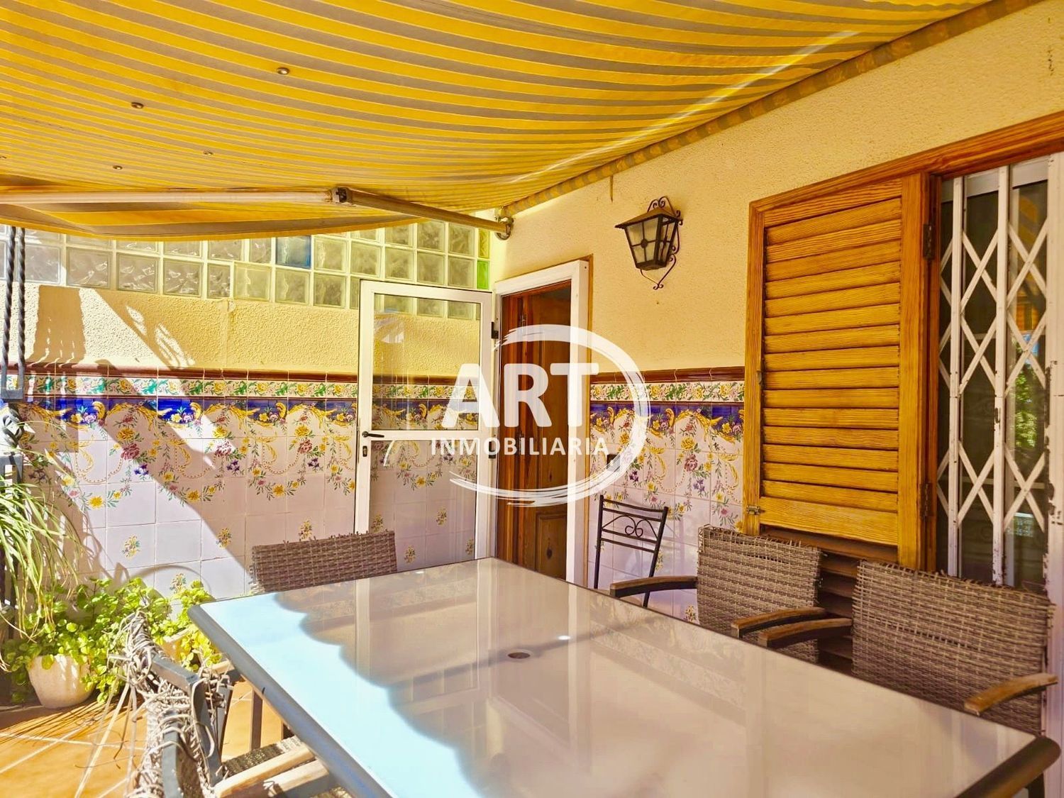 Chalet adosado en Calle de Santa Teresa - Foto 6