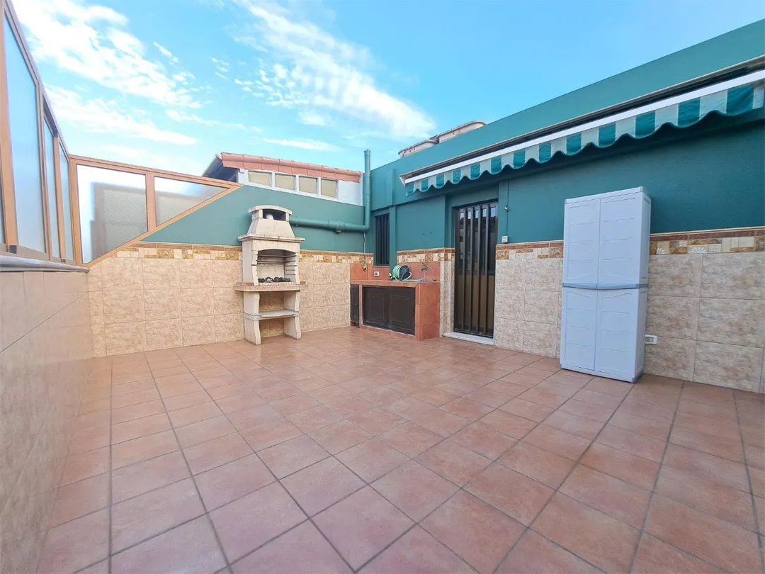 Piso en  Calle Pino Ojeda Pintora-Poeta 4 - Foto 19