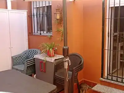 Casa adosada en  Calle Carlos V 27 - Foto 8