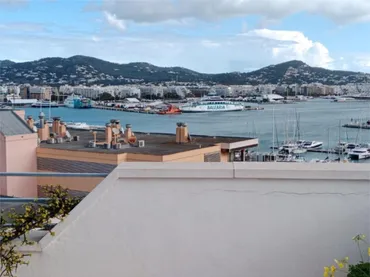 Piso en  Avinguda de Bartomeu de Roselló 5 - Foto 3