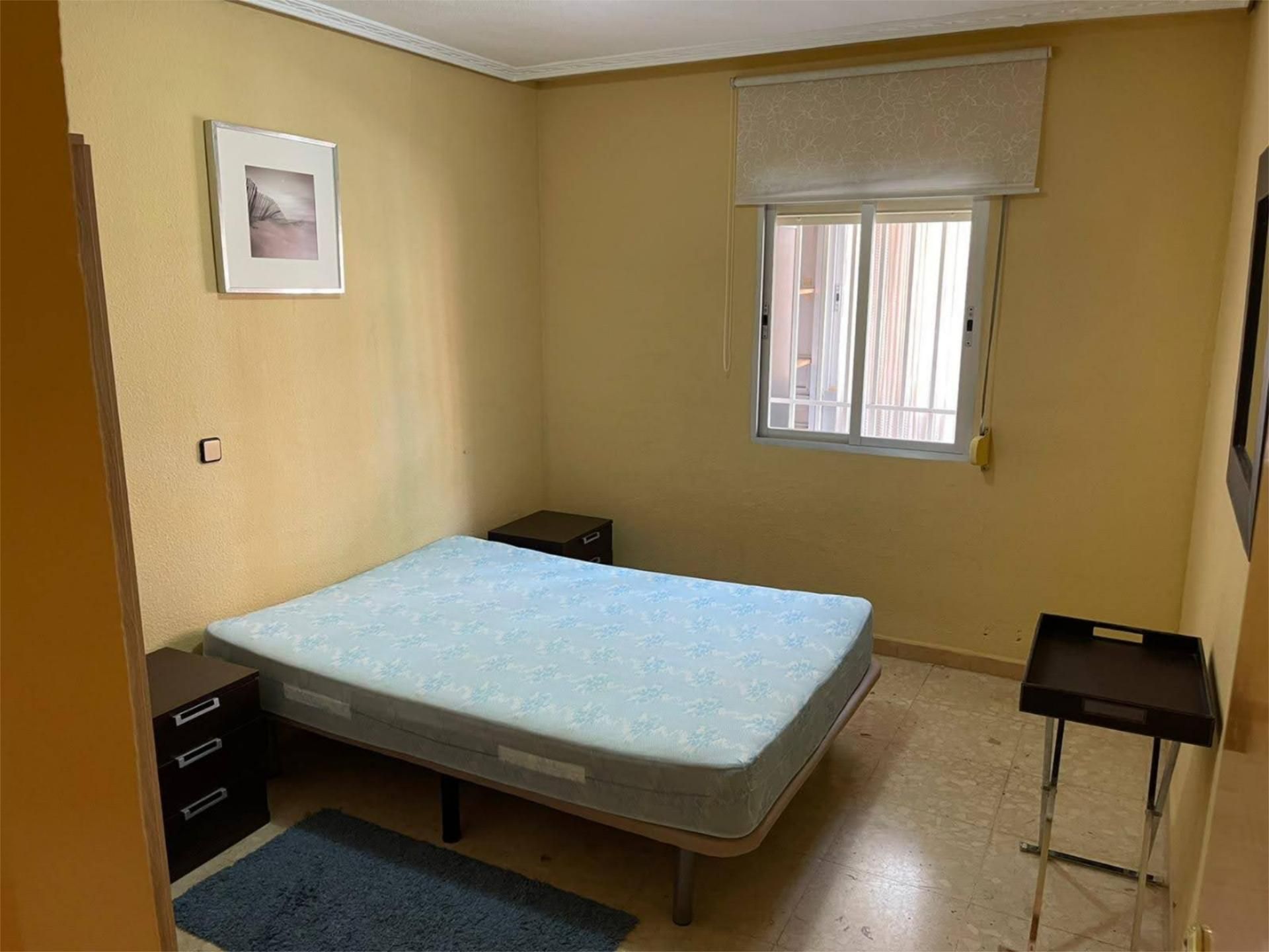 Piso en  Calle de San Asturio Serrano 4 - Foto 18