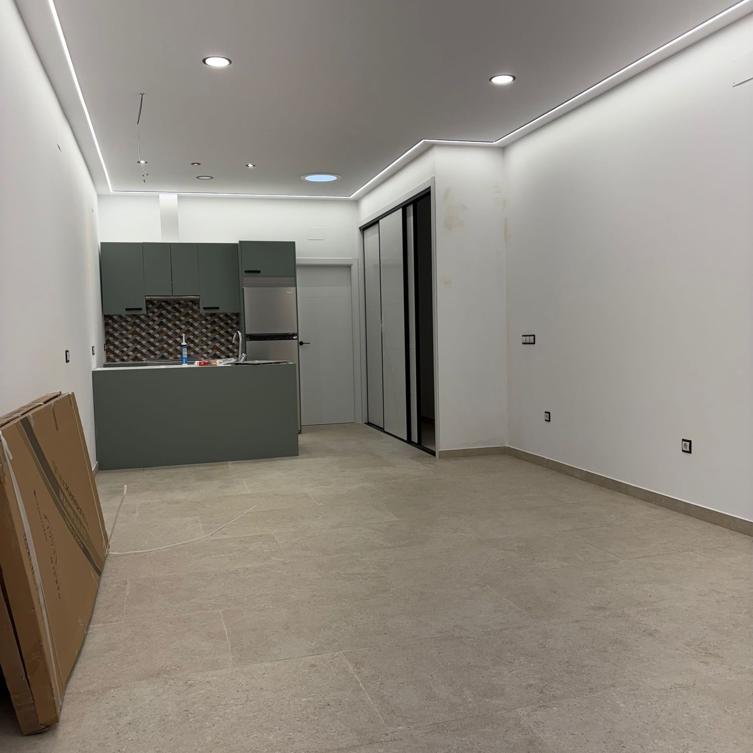 Estudio en Avenida del Mediterráneo, 25 - Foto 2