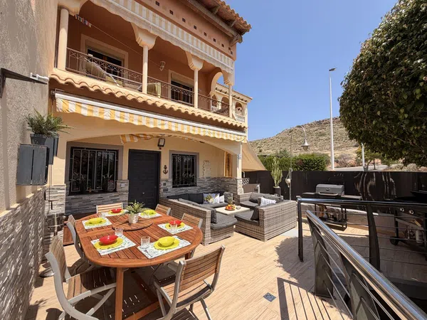 Chalet adosado en Avenida de Portugal, 115 - Foto 4