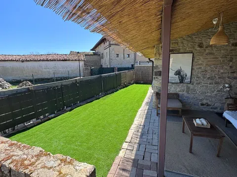 Chalet adosado en calle Mayor, 17