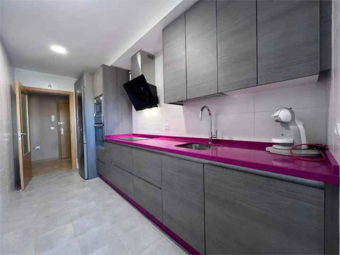 Piso en Rio Tinto - Foto 4