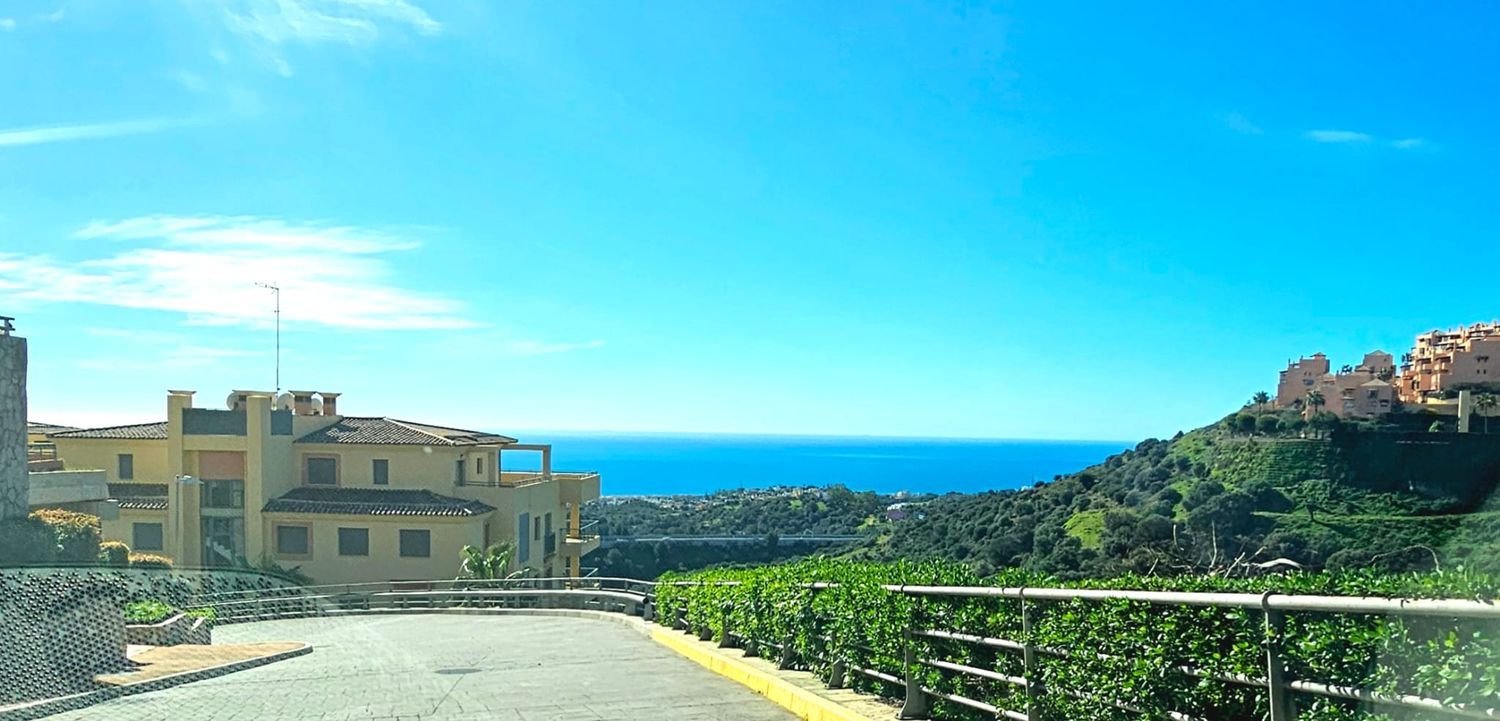 Piso en calle Cristóbal Colon, 5 - Foto 2