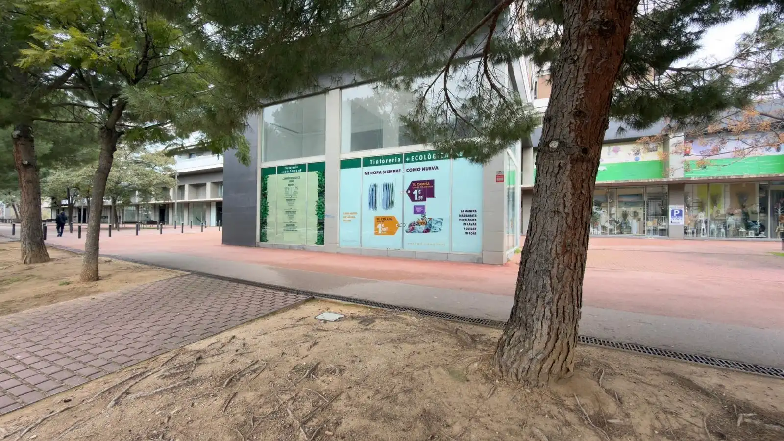 Local comercial en  Carrer Ernest Lluch 9 - Foto 10